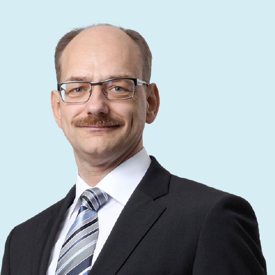 Siegbert Näscher, Chief Financial Officer